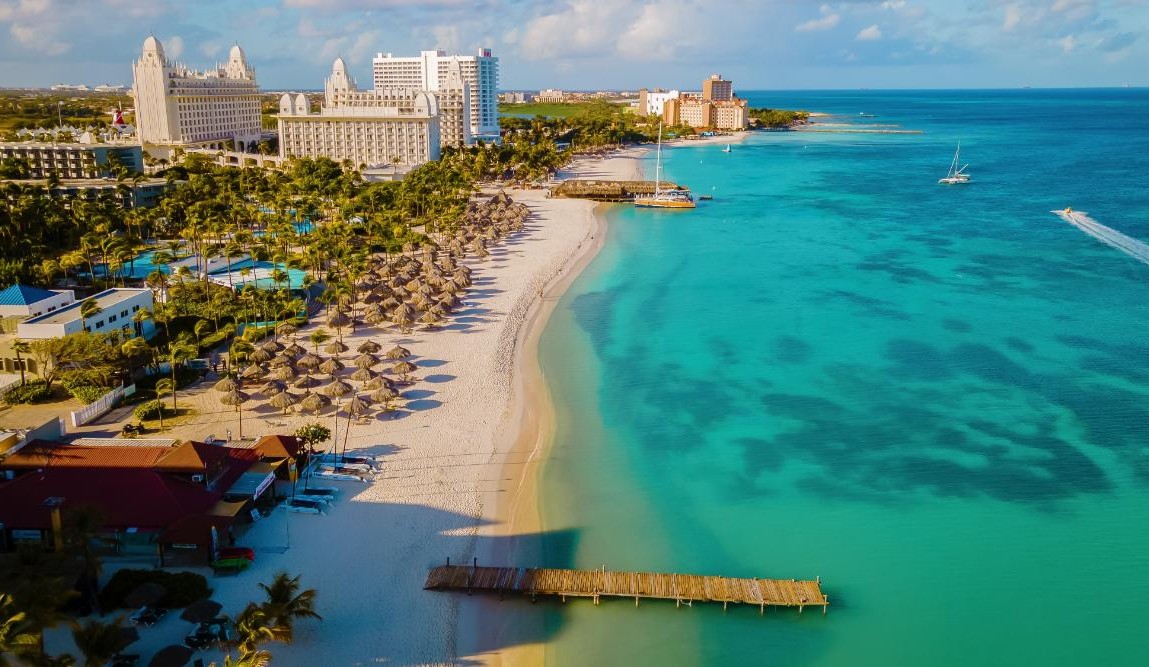 Romantic Aruba Escapade