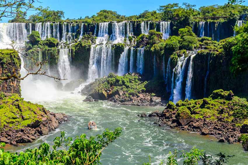 Pristine Iguazu and Calafate Explorer