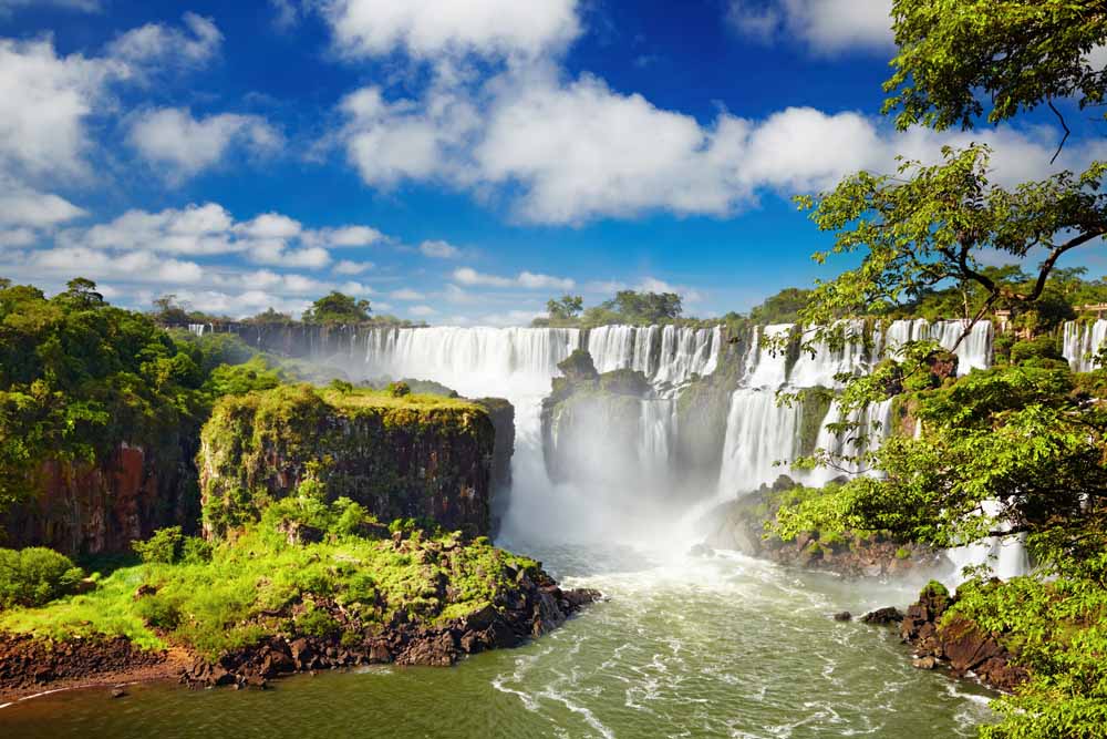 Pristine Iguazu and Calafate Explorer