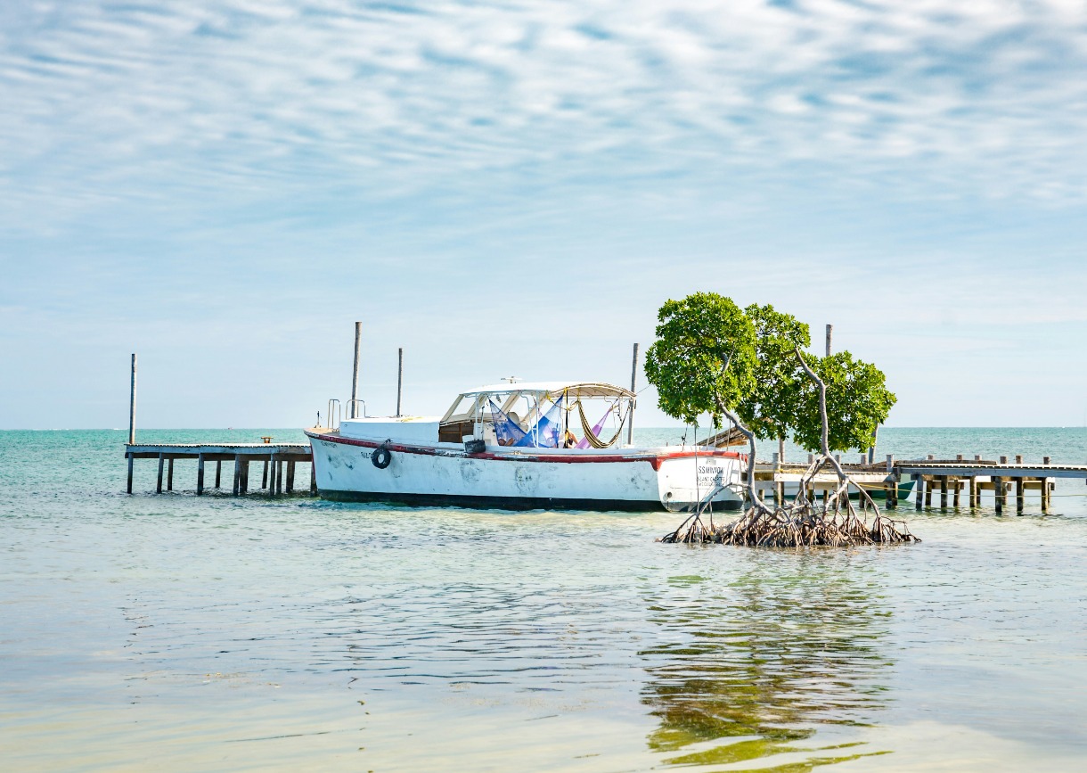 Barefoot in Belize: A Luxury Island Escapade