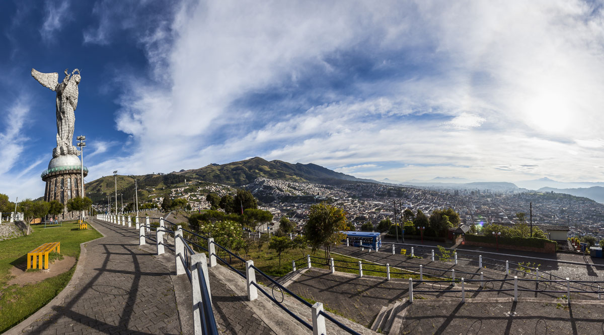 Private Journey Through Ecuador's Highlands and Cloud Forests