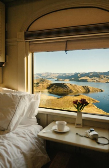 Spirit of the Islands: A Great Rail Journey Through the Andes