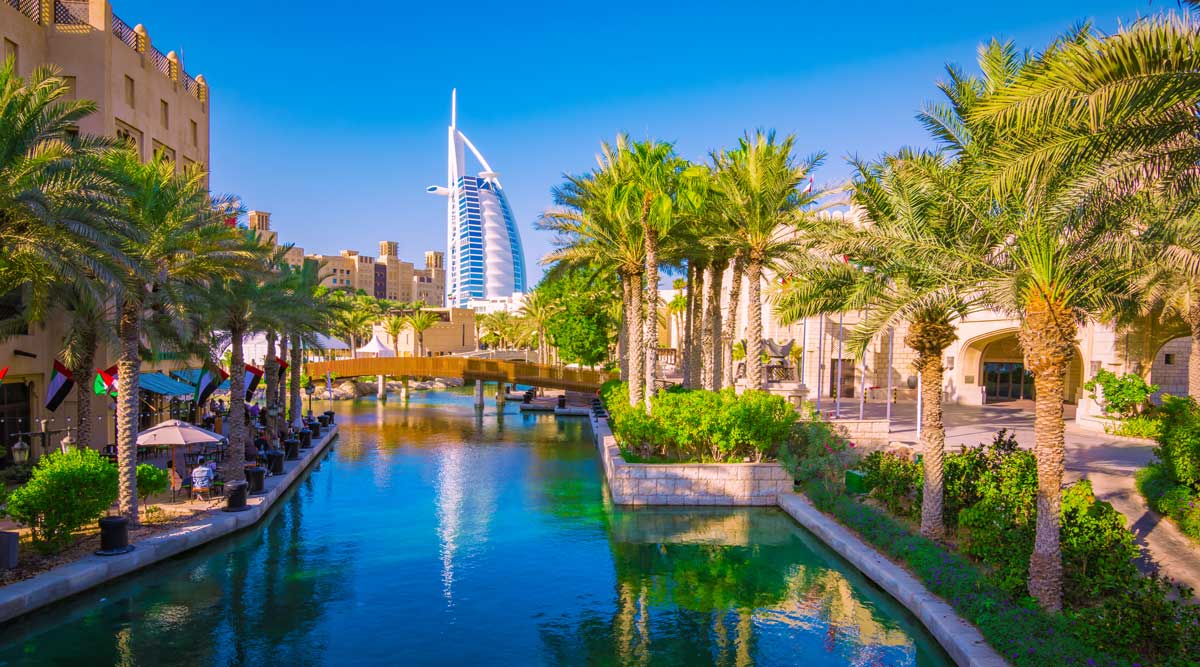 Dubai and Maldives Explorer